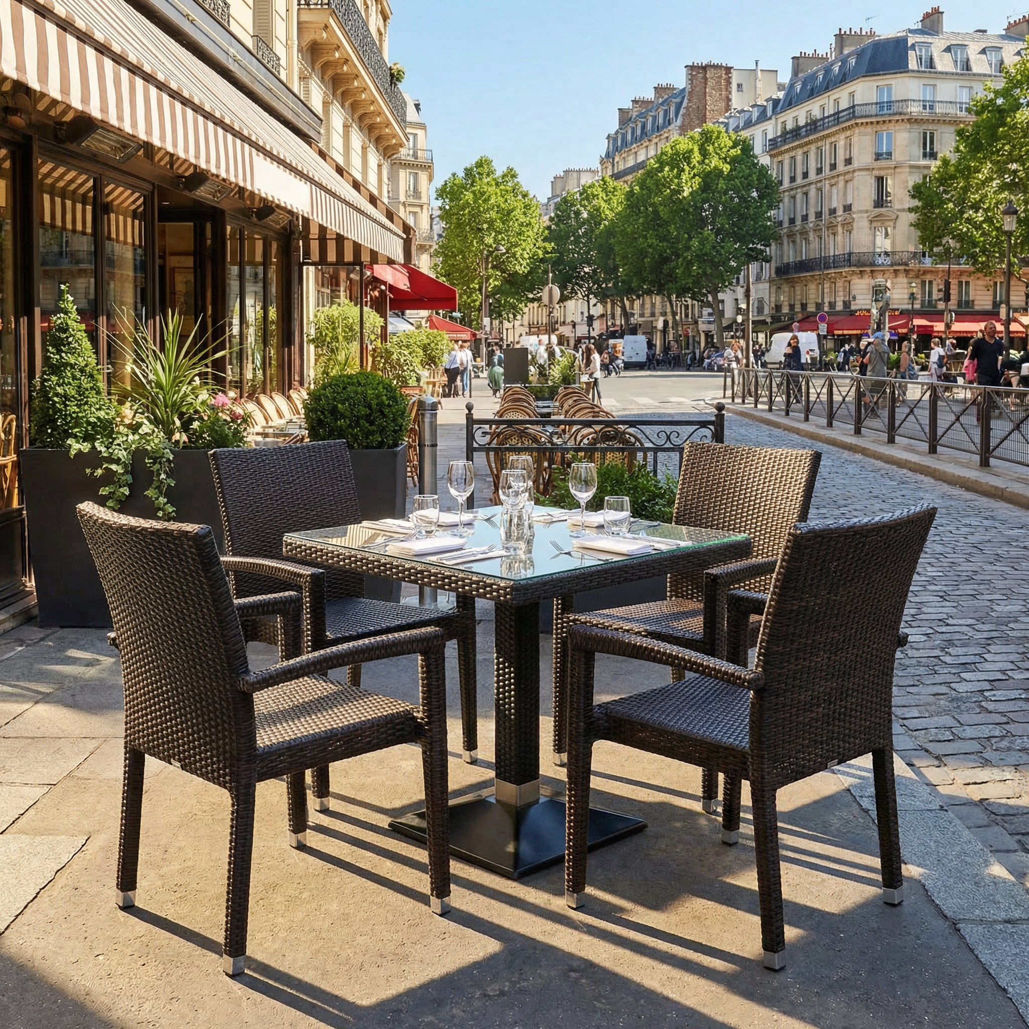 1+4 Set Verona Polyrattan Outdoor Stühle Tisch Rattan stapelbar in Braun