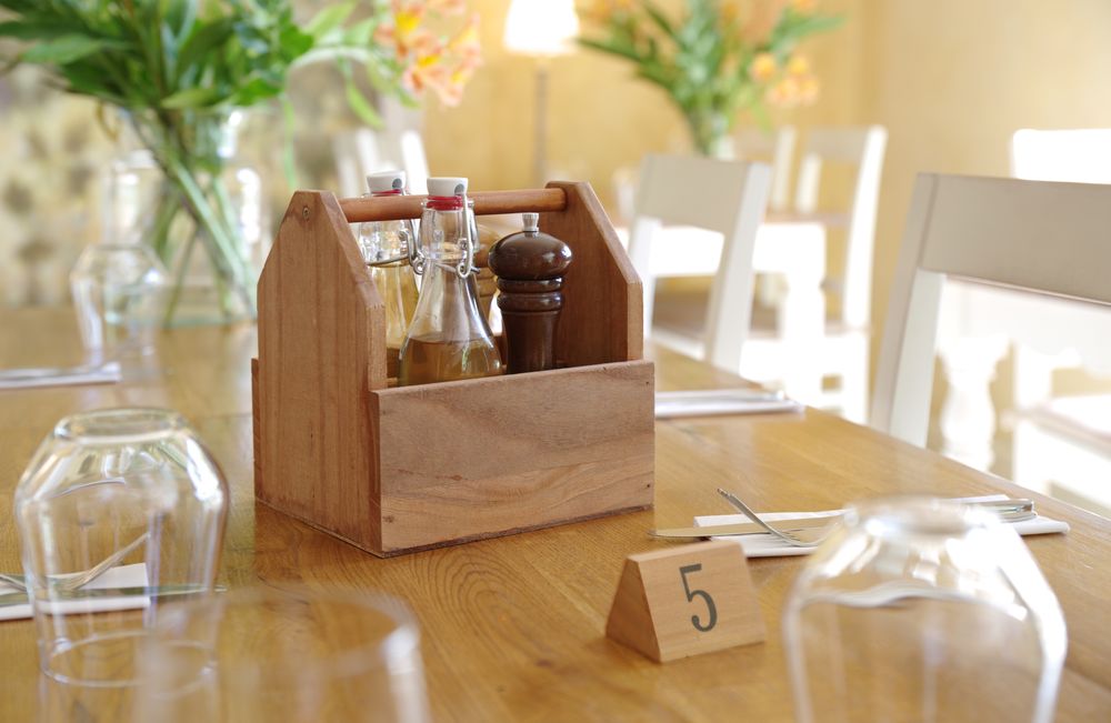 Tisch-Caddy aus Holz dunkelbraun - 19x16x(H)20cm